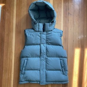 TNA SUPER PUFF VEST SIZE SMALL